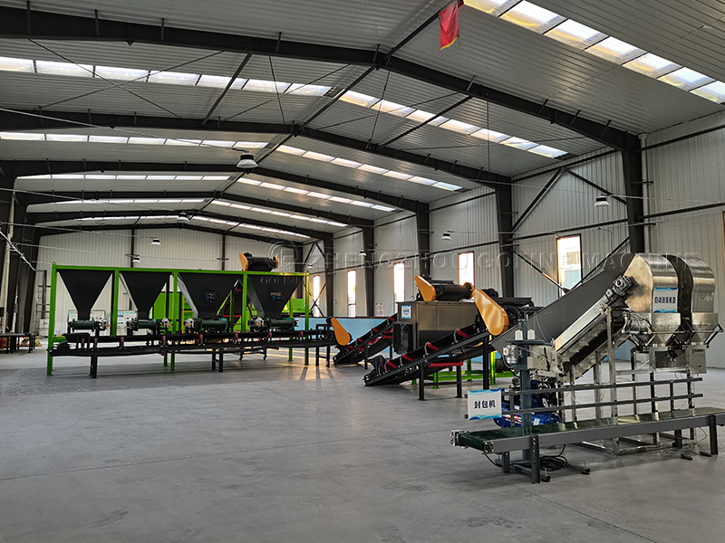 Loji Baja Organik Berkecekapan Tinggi dengan Dwi-Penapaian untuk Keluaran Maksimum