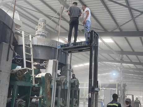 ជីគីមី ជីគីមី ការធ្វើសម្រង់ម៉ាស៊ីន (3.jpg